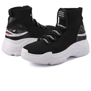 Basso Shark DB Black Sneakers Platform Trendy Knitted Upper size 7.5 (39) EUC